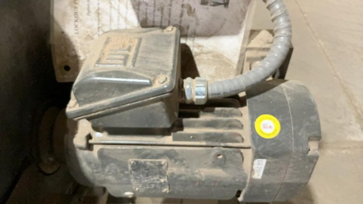 Shop Built Defect Saw