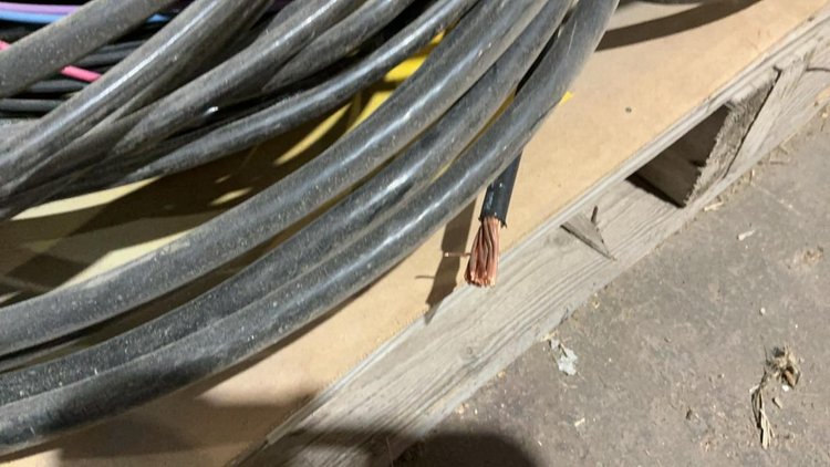 Misc Loose Wires