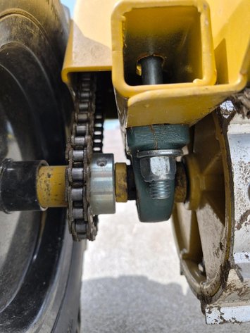 Compact Pull Behind Manure Spreader