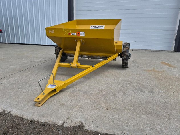 Compact Pull Behind Manure Spreader