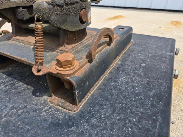 Fifth Wheel Hitch