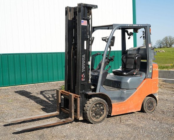 Toyota 8FGCU25 Forklift