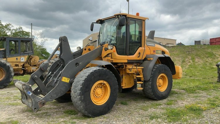 2016 Volvo L90H Wheel Loader