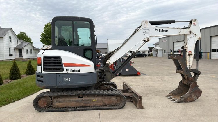 2014 Bobcat E42 Mini Excavator