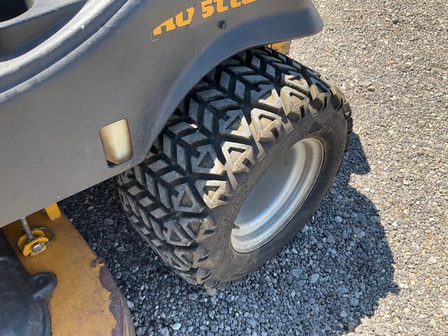 Hustler Raptor SD Zero-Turn Mower*