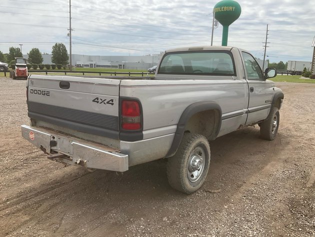 1999 Dodge 2500 Pickup