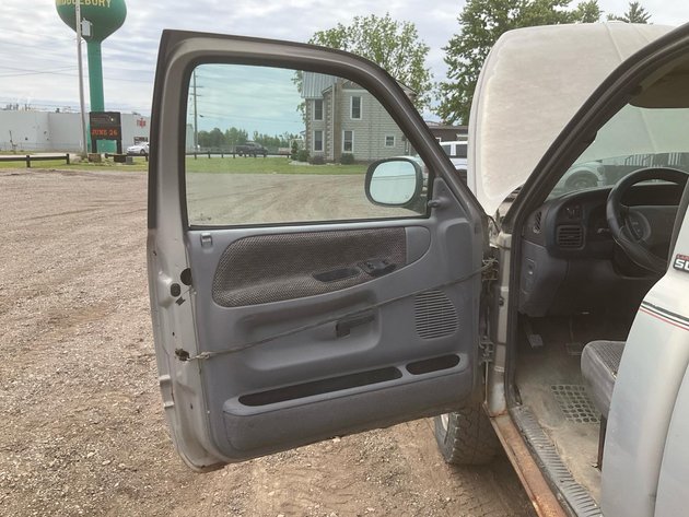 1999 Dodge 2500 Pickup