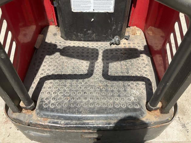 Electric Order Picker