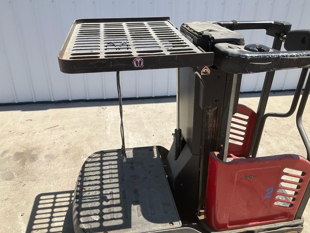 Electric Order Picker
