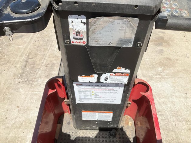 Electric Order Picker