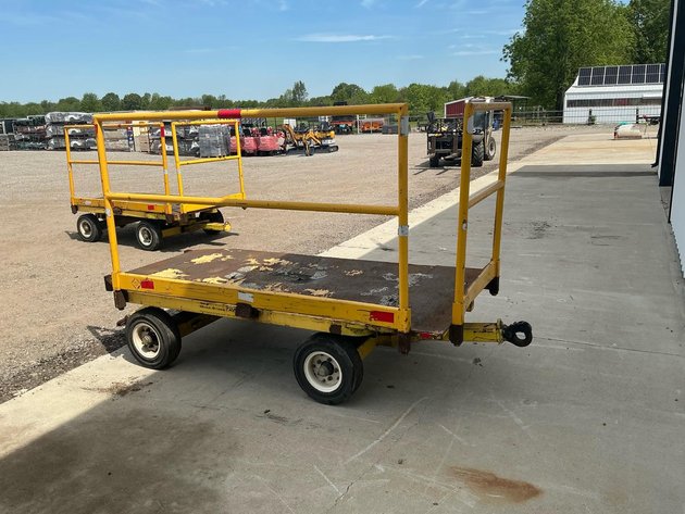 Quad-Steer Tracker Cart