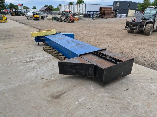 13' Material Elevator