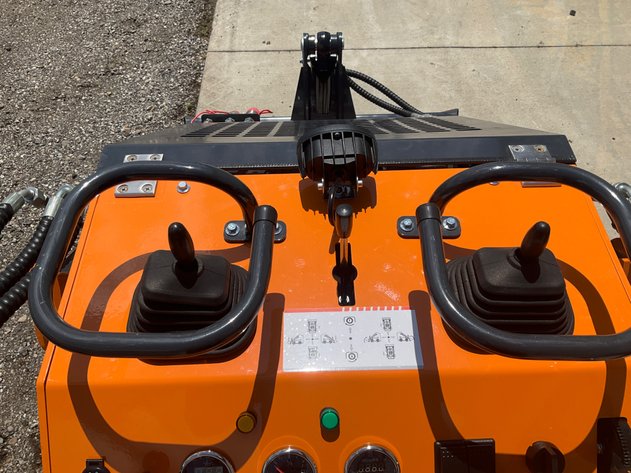 Unused Landhero Mini Skid Steer Loader