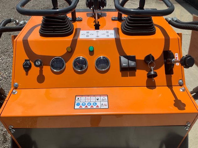 Unused Landhero Mini Skid Steer Loader