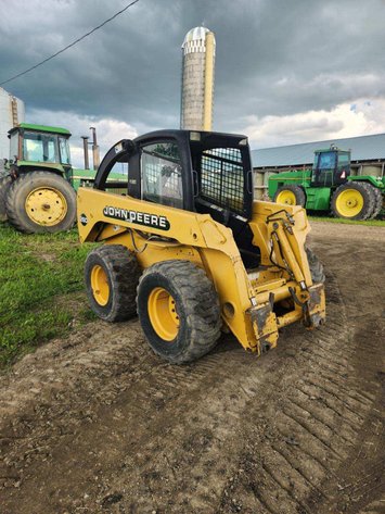 2000 John Deere 260 Skid Steer