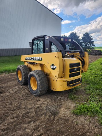 2000 John Deere 260 Skid Steer