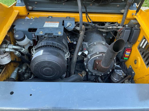 2018 Gehl R165 Skid Steer