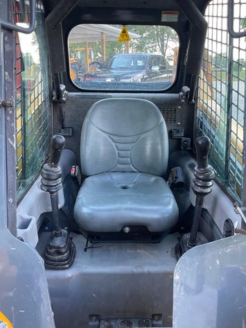 2018 Gehl R165 Skid Steer