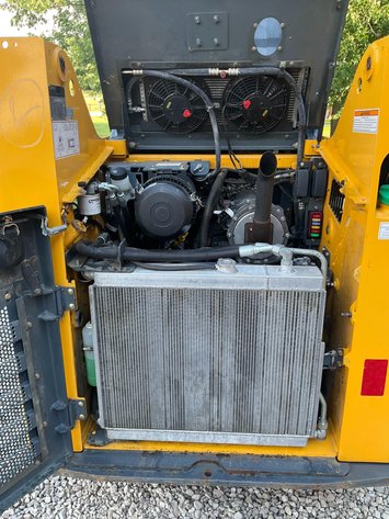 2018 Gehl R165 Skid Steer