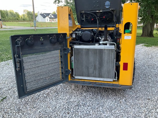 2018 Gehl R165 Skid Steer