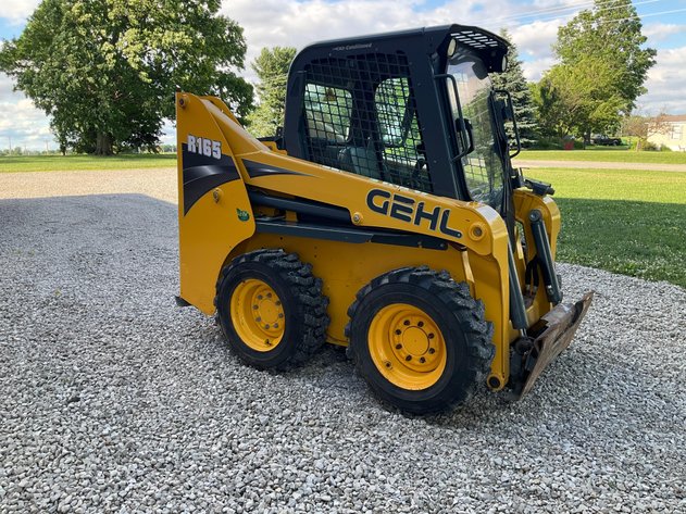 2018 Gehl R165 Skid Steer