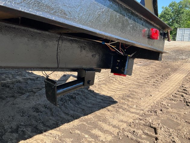 Deckover Equipment Trailer
