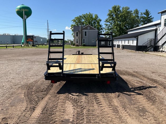 Deckover Equipment Trailer