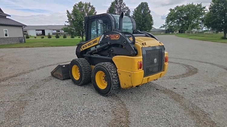 2012 New Holland L220 Skid Steer
