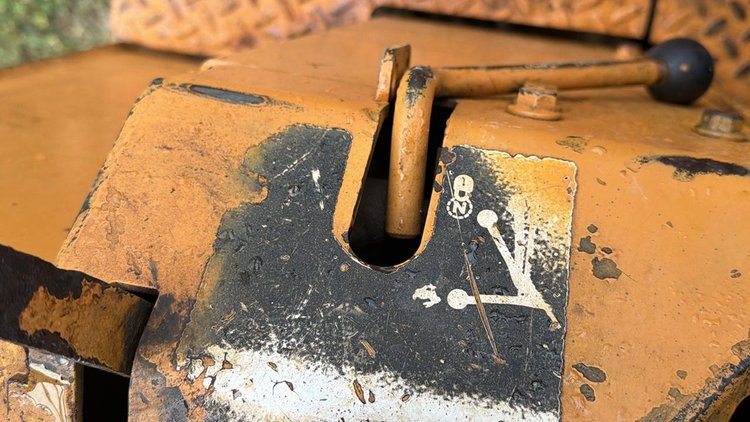 1999 Case 650G Dozer