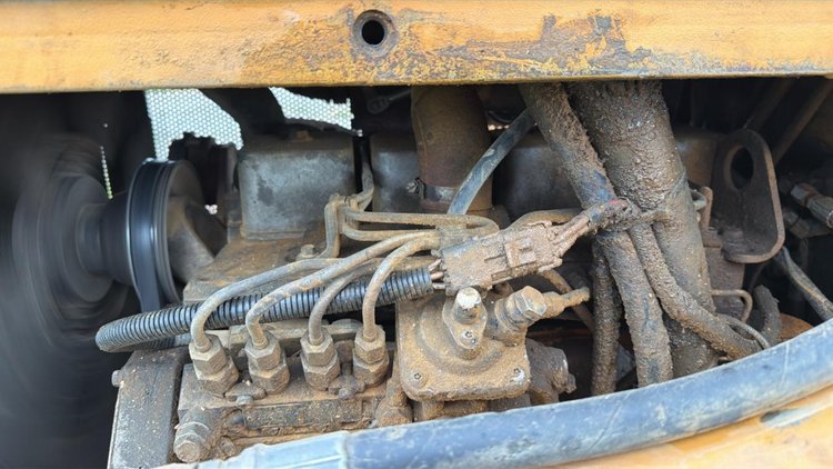 1999 Case 650G Dozer