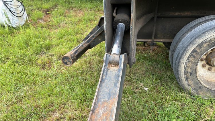 2005 Prentice 384 Knuckleboom
