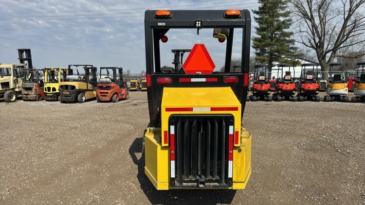 2018 NMC-2850 Articulating Forklift