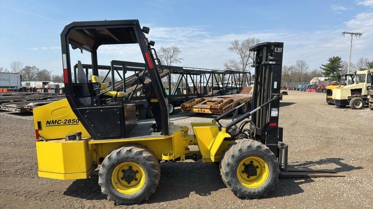 2018 NMC-2850 Articulating Forklift