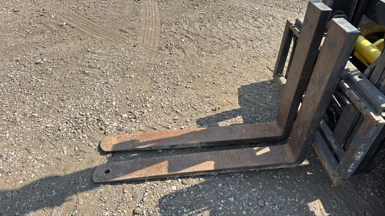 2018 NMC-2850 Articulating Forklift