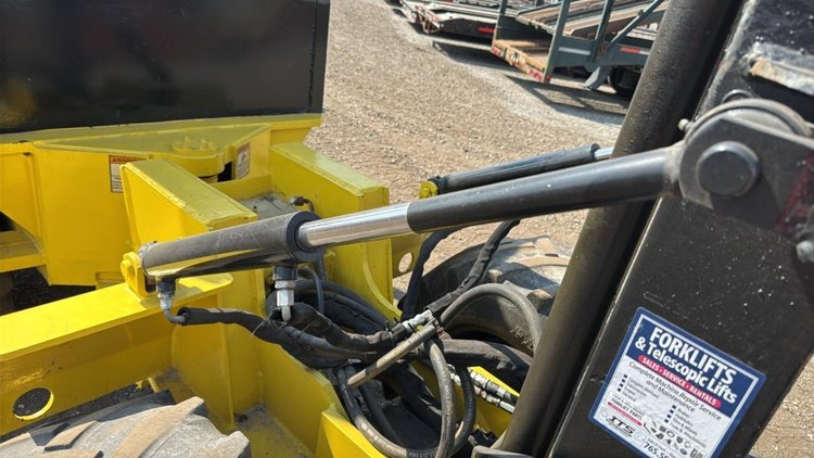 2018 NMC-2850 Articulating Forklift
