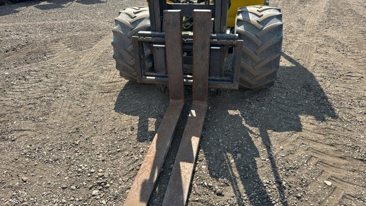 2018 NMC-2850 Articulating Forklift