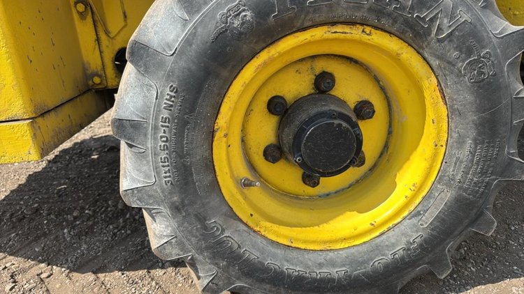2018 NMC-2850 Articulating Forklift