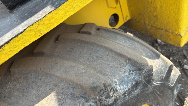 2018 NMC-2850 Articulating Forklift