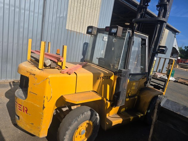 Hyster H155XL Forklift