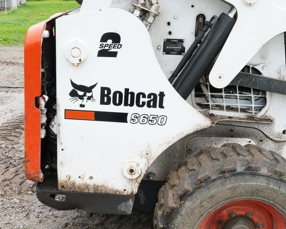 2015 Bobcat S650 Skid Steer