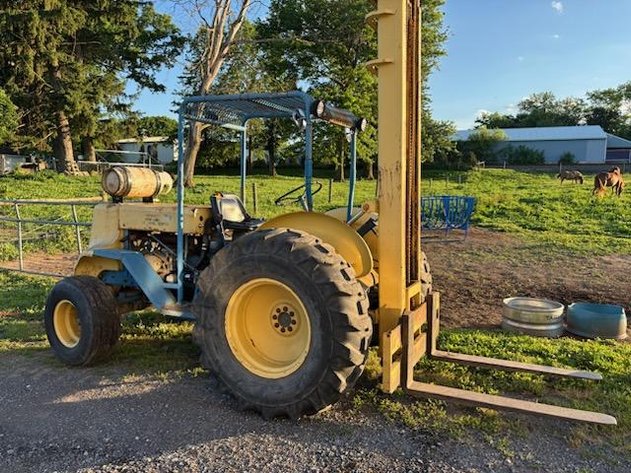 Ford 4400 All Terrain Forklift