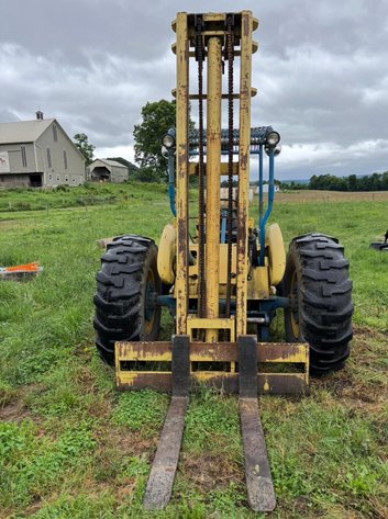 Ford 4400 All Terrain Forklift