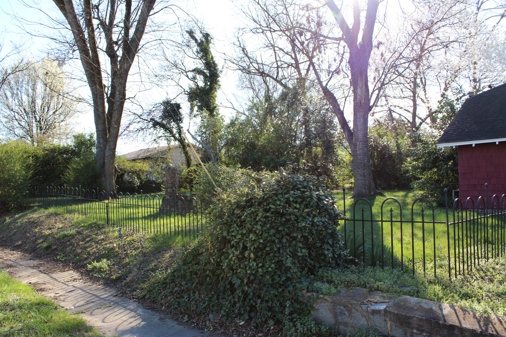 Image for 303 W. Trade Street, Dallas- COMMERCIAL/OFFICE REAL ESTATE