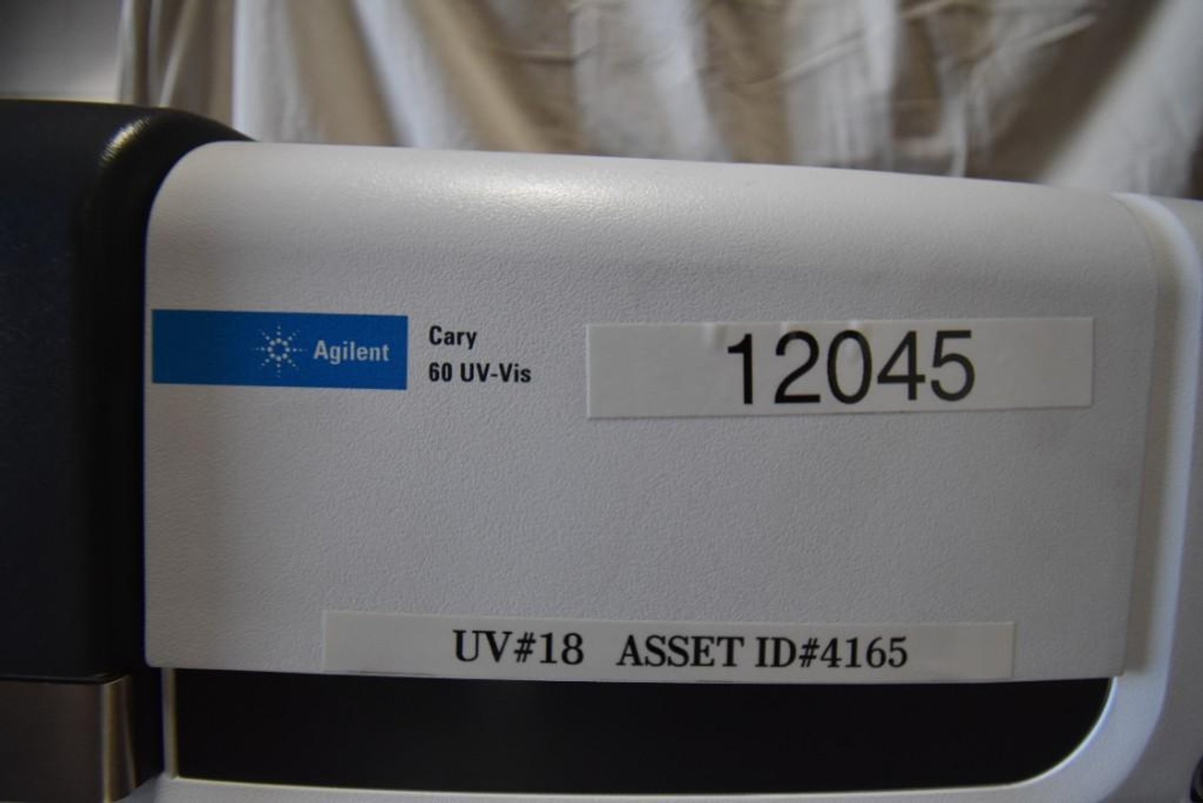 Image for ***SOLD*** MJK1827 Agilent (Cary 60 UV-VISION)