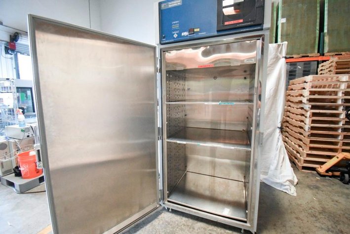Image for MJK1789 Environmental Specialties, Cryo-refrigerator (ES 2000 C)