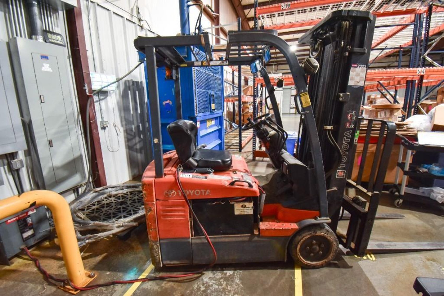 Image for MJK2112 Toyota Electric Forklift