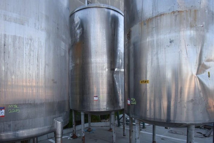 Image for MJK2216 Stainless Steel Dish Bottom Tank, approximately 2,000 Gallon capacity