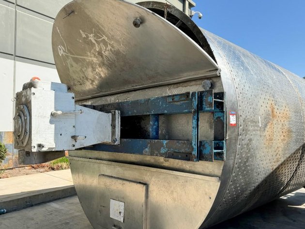 Image for ***SOLD***. MJK2276 6,000 Gallon Dimple Jacketed Tank with Agitation