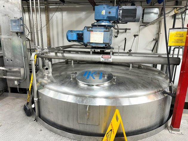 Image for ***SOLD*** MJK2279 6,000 Gallon Double Motion Jacketed Tank