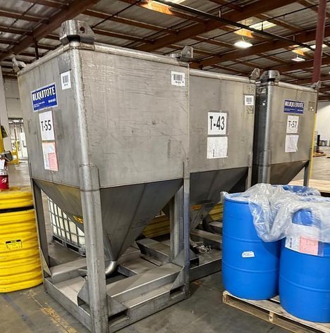 Image for ***SOLD*** MJK2261 425 Gallon SS Tote